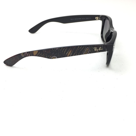 Ray Ban New Wayfarer Black w/Gradient Gray Lenses - Picture 6 of 8
